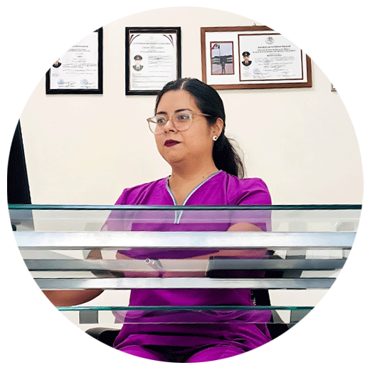 Foto-Nefrologa-Jathzibe-Rosas-Movil-4